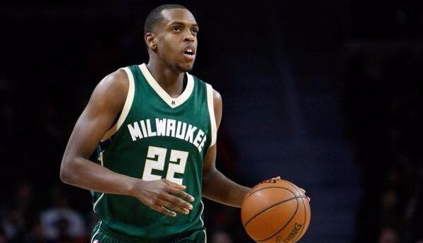 积极支持她 积极支持她